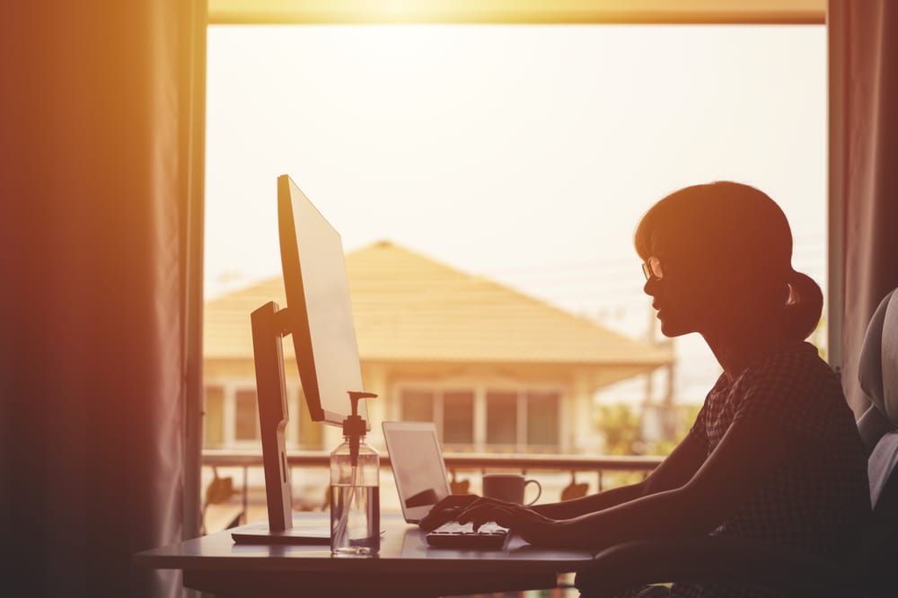 No office, no problem: eight rules for building a successful online career